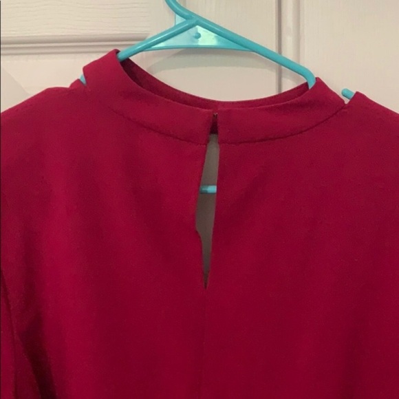 LAUNDRY by Shelli Segal Choker Peplum Sleeve Blouse - Picture 4 of 7